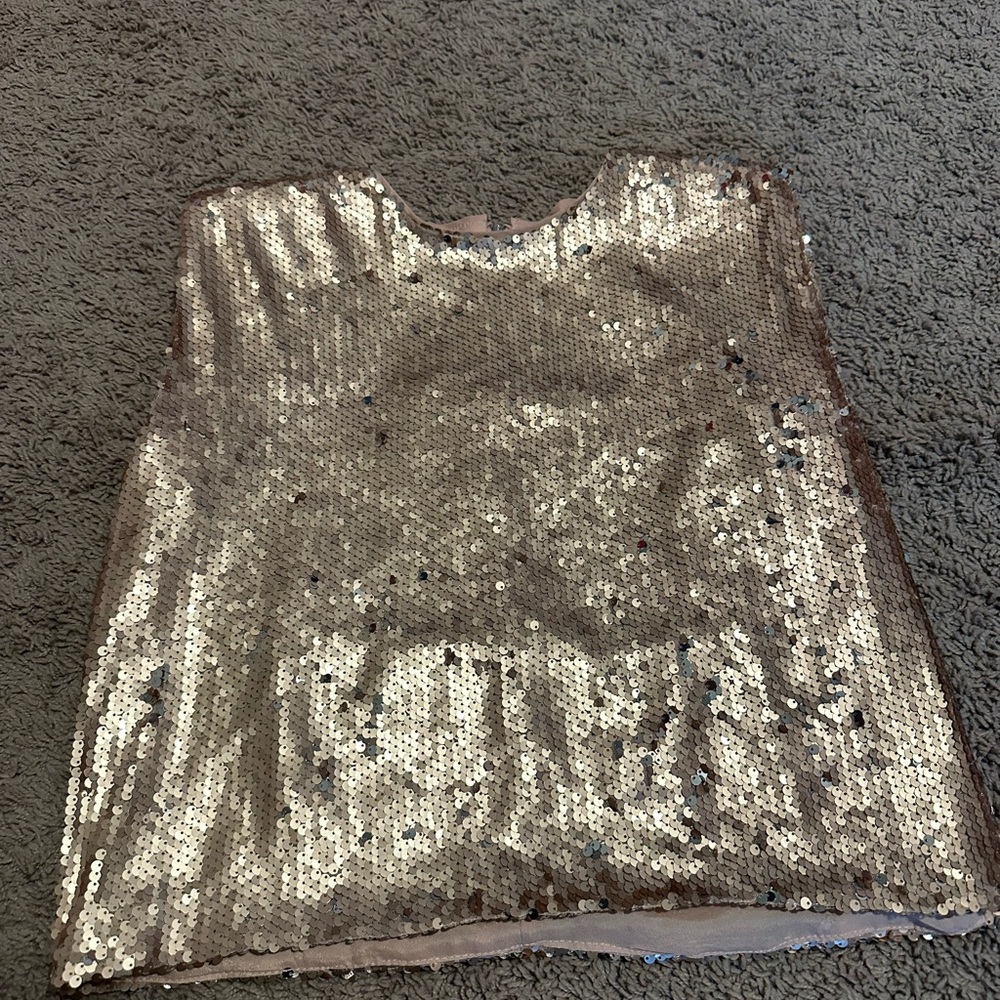 Cute sequin top